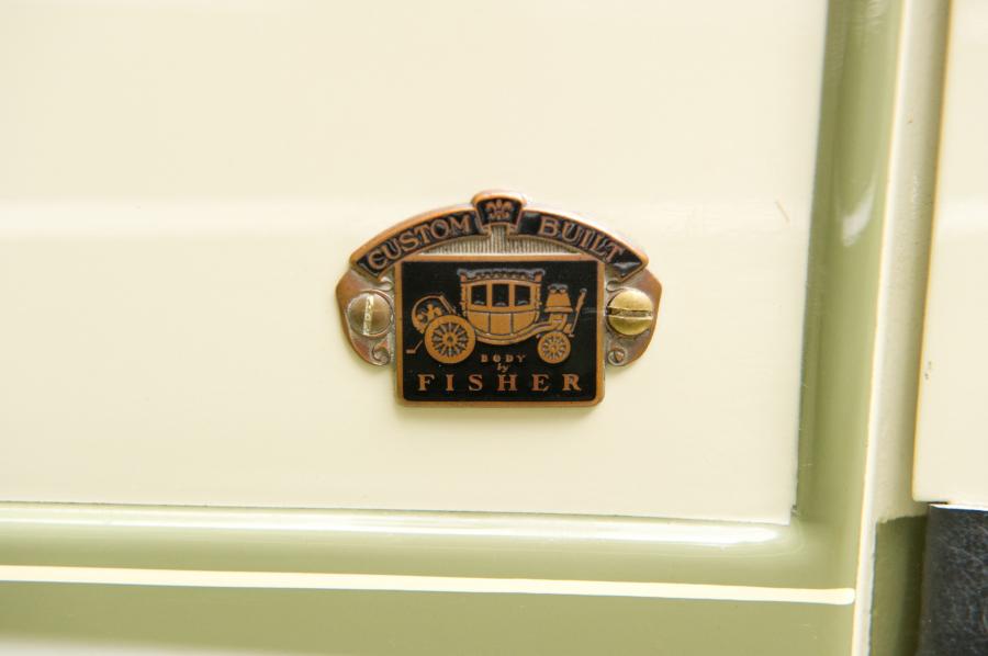 Детали экстерьера Cadillac Series 314 Phaeton 1926 года  (фото 9 из 28)